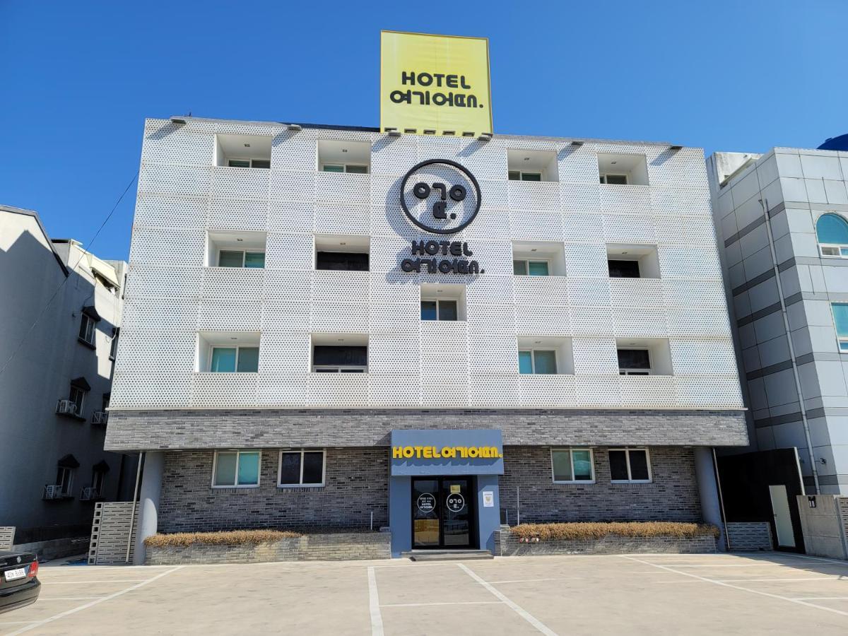 Hotel Yeogiuhtte Gyeongpo Gangneung Exterior foto